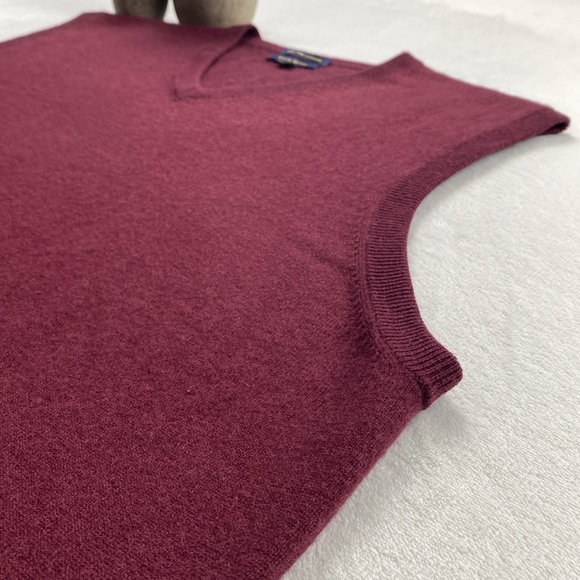 Club Room Fine Cashmere Knit V Neck Pullover Sweater Vest (Burgundy) - Picture 4 of 16